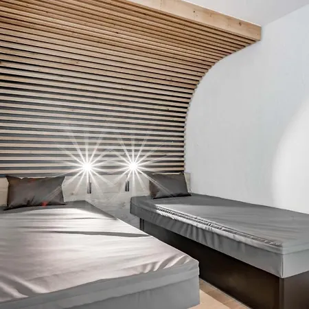 Alpenparks & Alpina Seefeld 4*