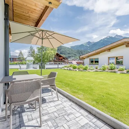 Apartahotel Alpenparks & Alpina Seefeld 4*