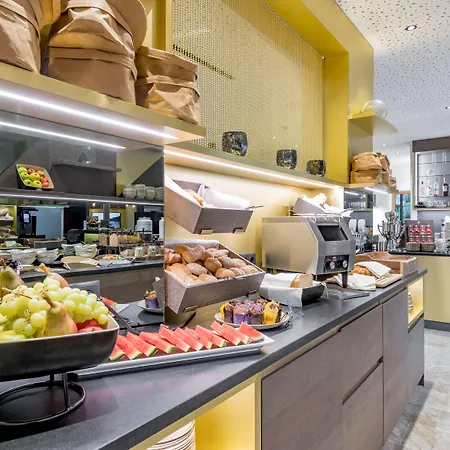 Apartmanhotel Alpenparks & Alpina Seefeld 4*