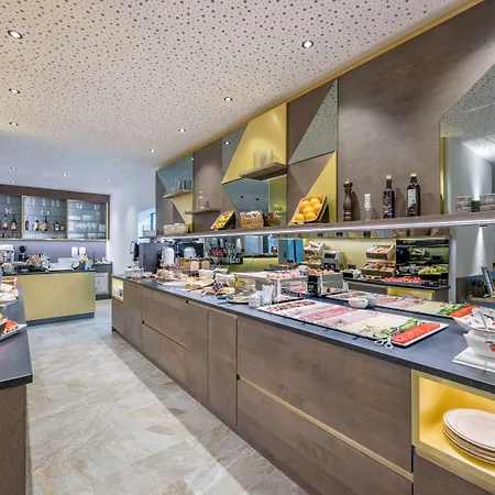 Alpenparks & Alpina Seefeld Apartmanhotel 4*