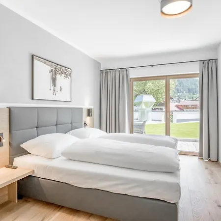 Alpenparks & Alpina Seefeld Lejlighedshotel 4*
